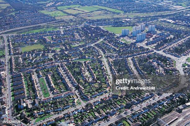 aerial view of a suburban housing estate, london, united kingdom - gas explosion fears force evacuation of london estate stockfoto's en -beelden