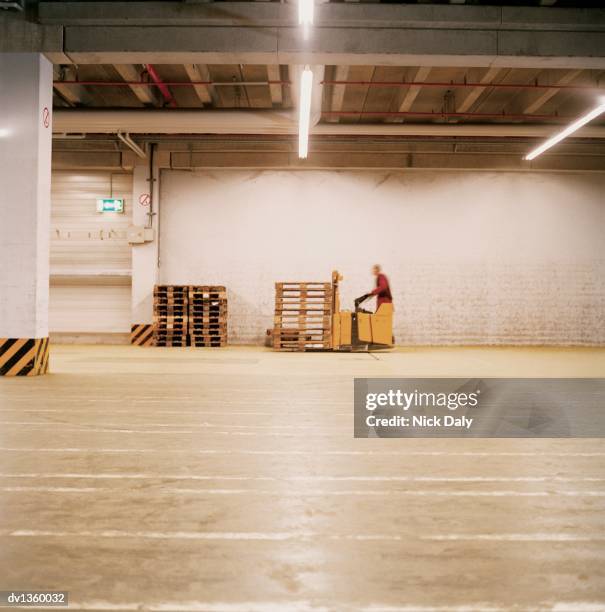 Telehandler Loading Bay 458 Truck Loading Bay Stock Photos, High-Res Pictures, and Images ...