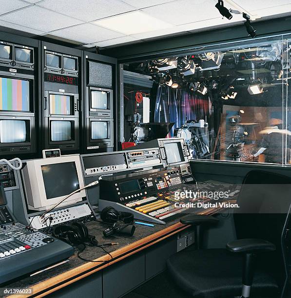 tv studio control room - broadcast control room stock pictures, royalty-free photos & images