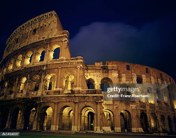 colosseum, rome, italy - franz aberham stockfoto's en -beelden