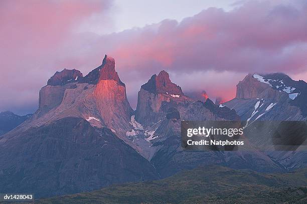 cuernos del paine, torres del paine national park, patagonia, chile - torres stock pictures, royalty-free photos & images