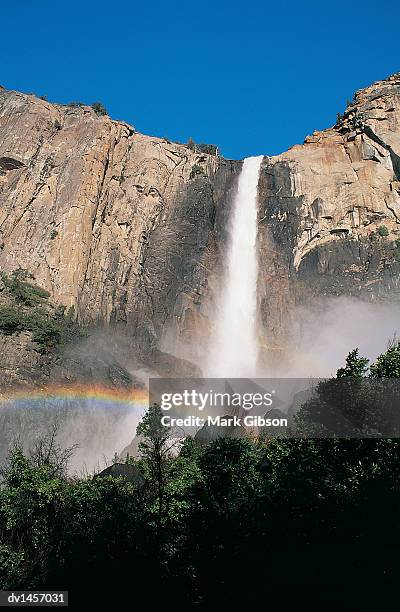 bridalveil falls, yosemite national park, usa - gibson stock pictures, royalty-free photos & images