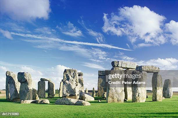 stonehenge, salisbury plain, wiltshire, england - stone circle stock-fotos und bilder