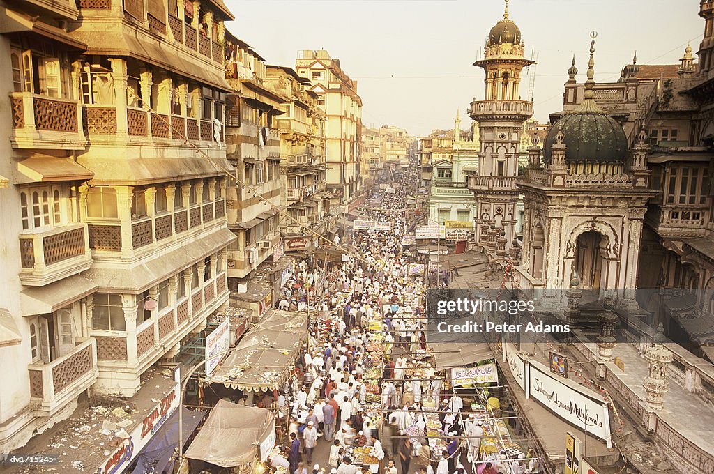 Busy Road With Shops, Bombay, India