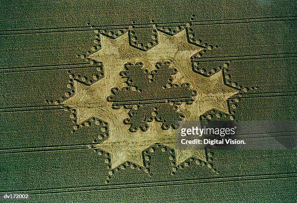 ring of stars in field - crop circles stock pictures, royalty-free photos & images