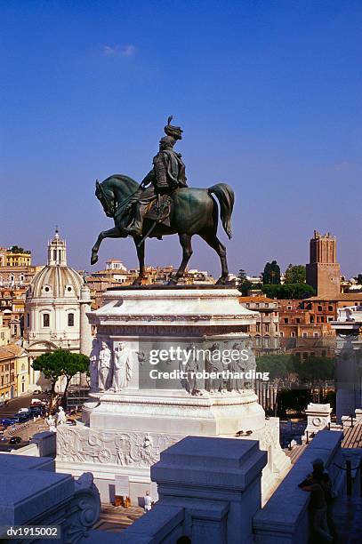 victor emmanuel ii monument, venice square, italy - ii stock pictures, royalty-free photos & images