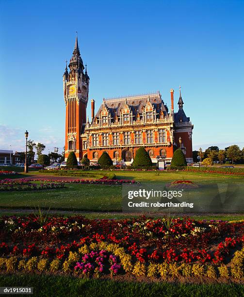 city hall, calais, pas de calais, picardy, france - pas photos et images de collection