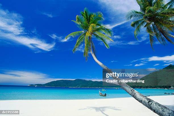 terengganu, perhentian kecil, malaysia - terengganu stockfoto's en -beelden