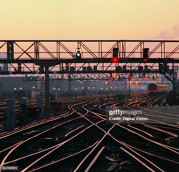 Trainsignal Rings 3,242 Train Signals Stock Photos, High-Res Pictures, and Images - Getty ...