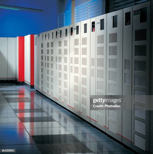100 Old Computer Lab Stock Photos, High-Res Pictures, and Images ...