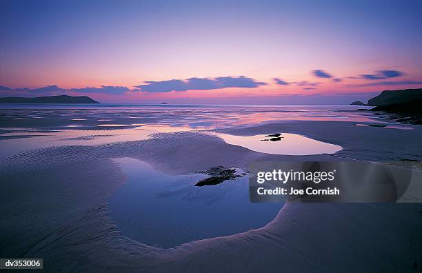 beach at sunset - polzeath bildbanksfoton och bilder