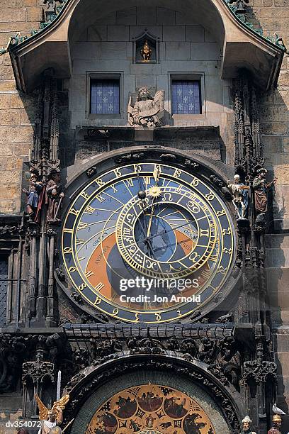 old town hall clock, prague, czech republic - horloge fotografías e imágenes de stock