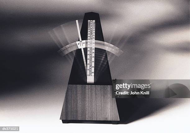 metronome - metronome stock pictures, royalty-free photos & images