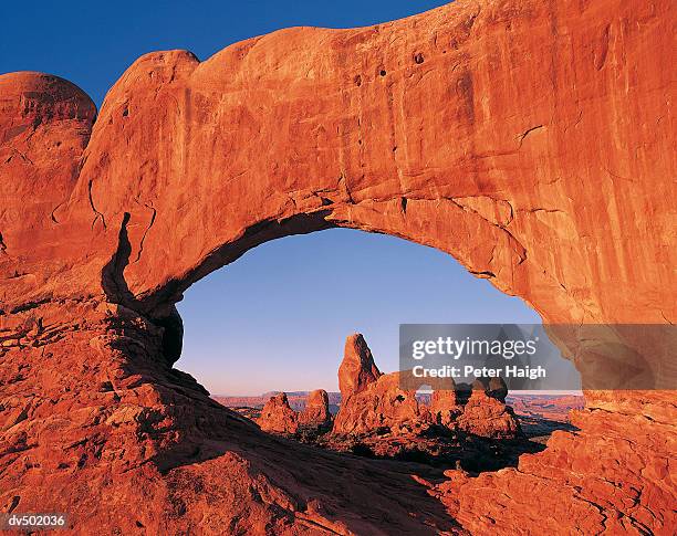 natural arch, alabama hills, eastern sierra, ca - sierra stock pictures, royalty-free photos & images