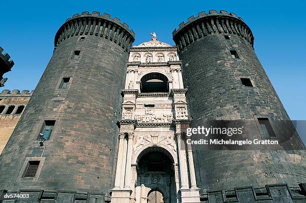 italian castle - maschio angioino stock pictures, royalty-free photos & images