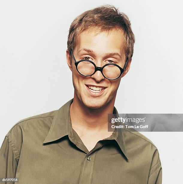 man wearing glasses - le ストックフォトと画像