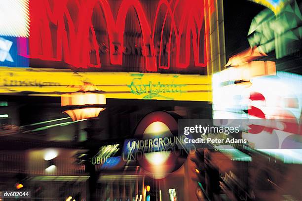 piccadilly circus, london, england - peter adams stock pictures, royalty-free photos & images