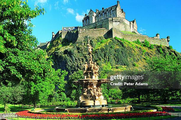 edinburgh castle, scotland, uk - peter adams stock pictures, royalty-free photos & images