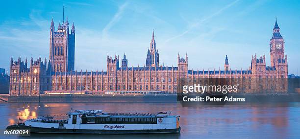 houses of parliament, london, england, uk - peter adams stock pictures, royalty-free photos & images