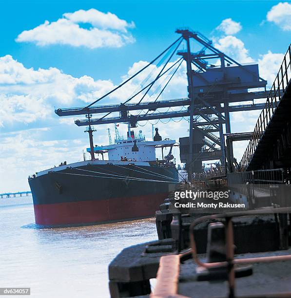 cargo ship - monty rakusen stock-fotos und bilder