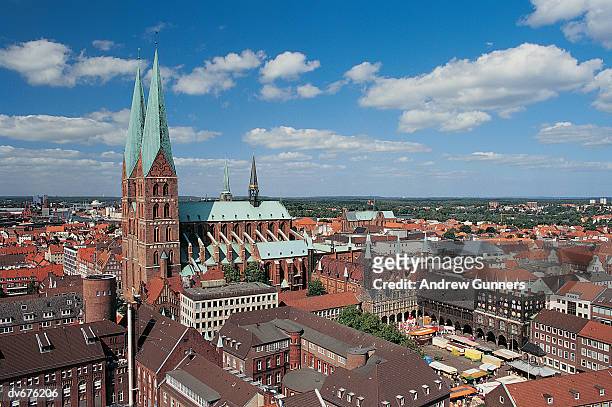 st marys church and market, lubeck, germany - north sea market stock pictures, royalty-free photos & images