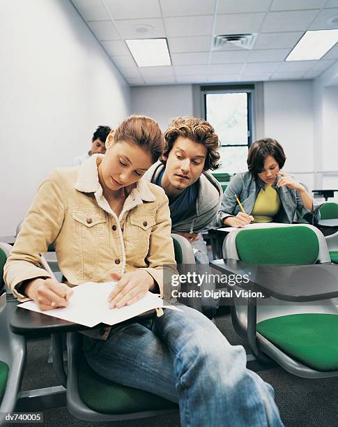 Student Cheater Cheating Student College Photos and Premium High Res Pictures - Getty ...