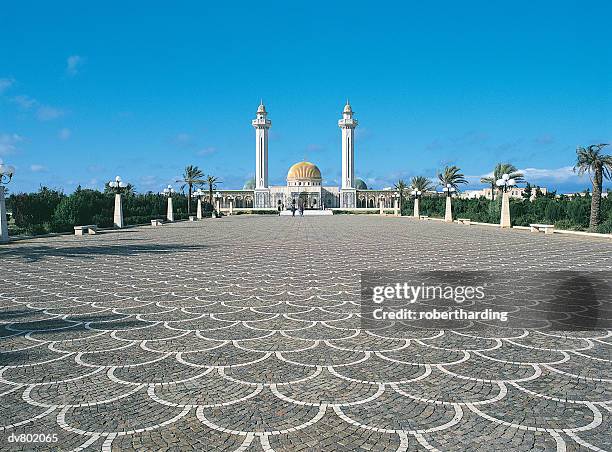 bourguiba mausoleum, monastir, tunisia - monastir stock pictures, royalty-free photos & images
