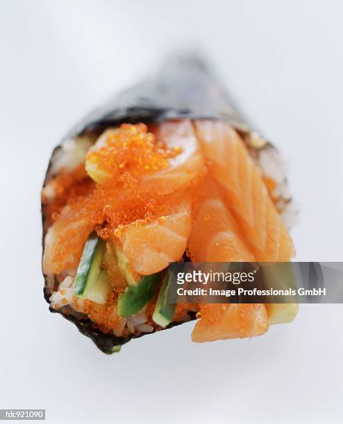 temaki sushi with salmon, cucumber and salmon caviar - red caviar stock pictures, royalty-free photos & images