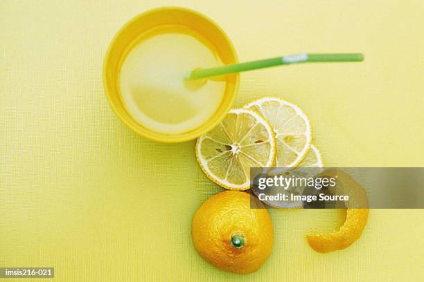 lemon juice - lemon peel foto e immagini stock