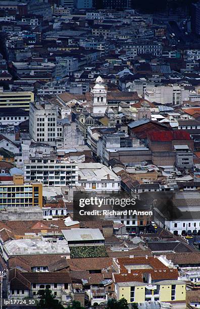 old town from the el panecillo, quito, ecuador - esel fotografías e imágenes de stock