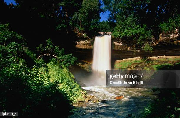 the minnehaha falls, minnehaha park, st paul, united states of america - st paul imagens e fotografias de stock