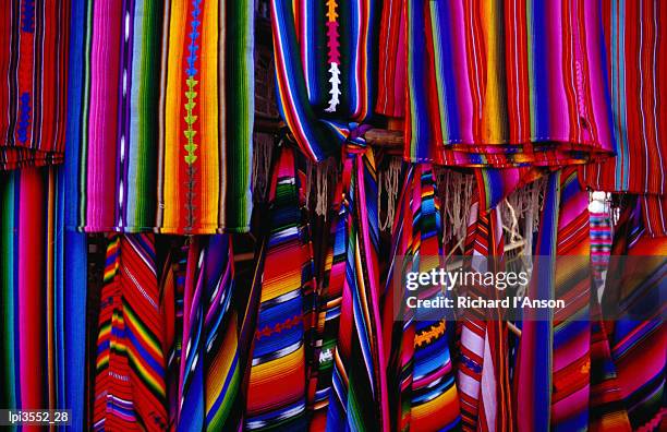 woven fabric detail, chichicastenango, quiche, guatemala, central america & the caribbean - tribo centro americana imagens e fotografias de stock