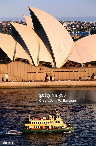 ferry and sydney opera house, sydney, australia - opera house imagens e fotografias de stock