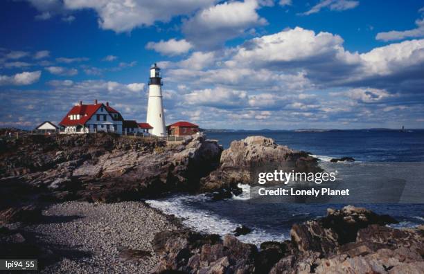 portland head lighthouse on cape elizabeth. - lpiowned stock pictures, royalty-free photos & images