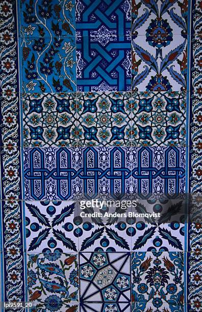 blue tiles at arasta shops, istanbul, turkey - anders blomqvist 個照片及圖片檔
