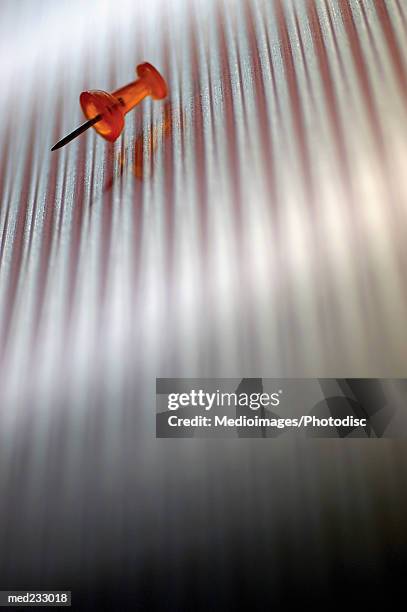 close-up of a push pin - pin up fotografías e imágenes de stock