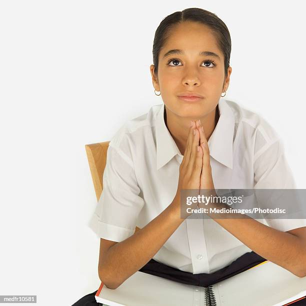 twelve year old girl praying - marvista entertainment parkside pictures with the cinema society host a screening of the year of spectacular men after party stockfoto's en -beelden