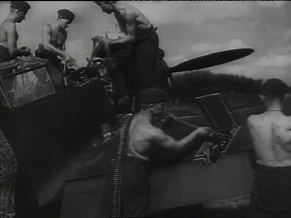 Ww2 Loading Net 152 German Machine Gun Ww2 Stock Videos, Footage, & 4K Video Clips ...