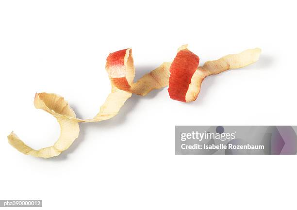 apple peel, white background - mondo fotografías e imágenes de stock