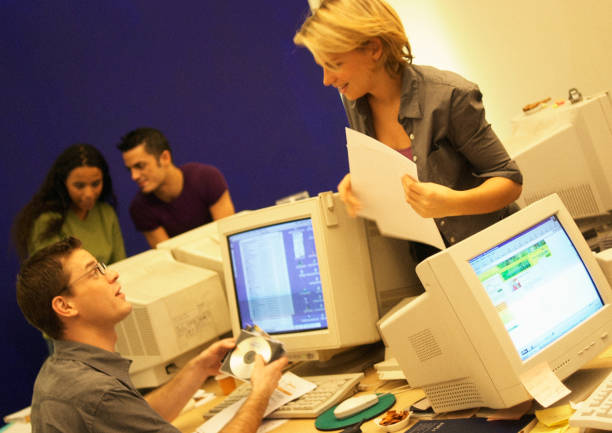 Office 2005 Computer 28,570 Computer 2005 Stock Photos, High-Res Pictures, and Images ...