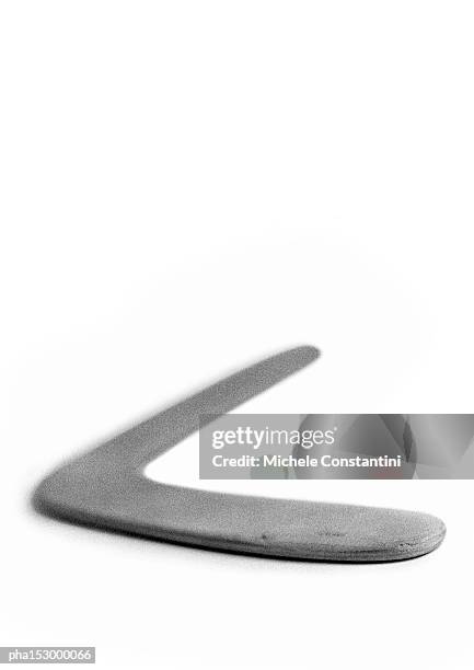 boomerang, b&w. - boomerang stock pictures, royalty-free photos & images