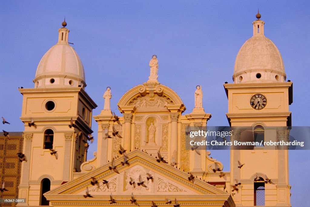 Basilica de la Chiquinquiria, Maracaibo, Venezuela, South America