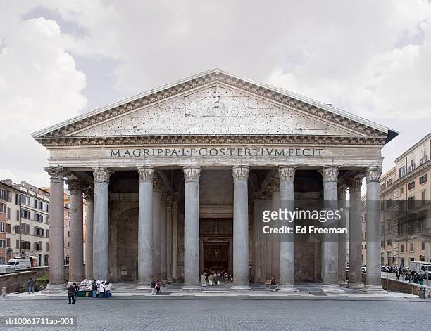 pantheon - roman - fotografias e filmes do acervo