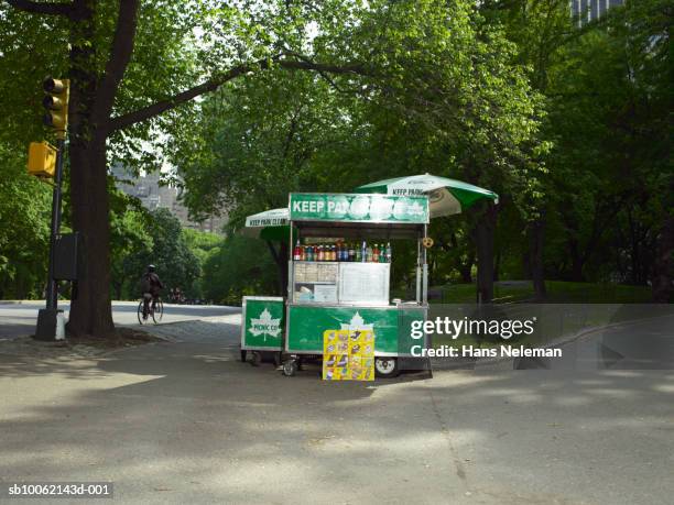 usa, new york city, central park, food stand - puesto-de-comida-rápida fotografías e imágenes de stock