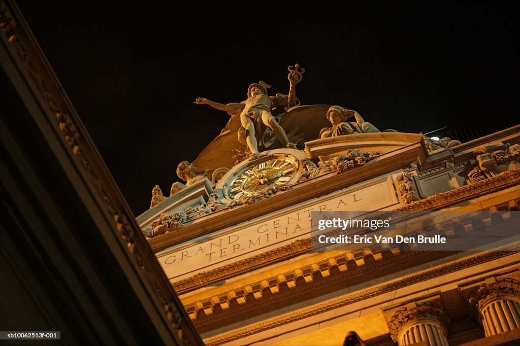 USA, NY, Grand Central Terminal, low angle view, night