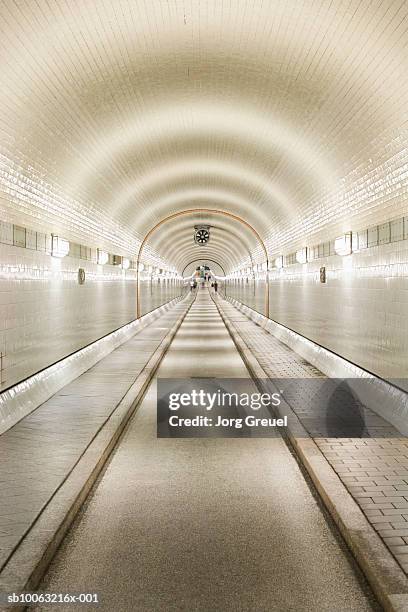 germany, hamburg, alter elbtunnel (tunnel under elbe river) - elbe river stock pictures, royalty-free photos & images