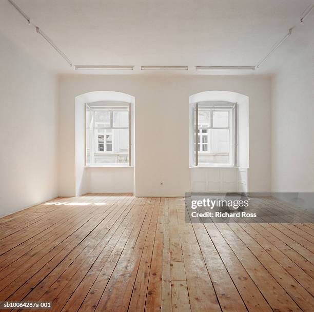room with wooden flooring - hardwood floor stock pictures, royalty-free photos & images