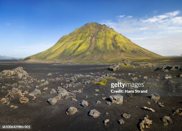 volcanic mountain - maelifell stock pictures, royalty-free photos & images