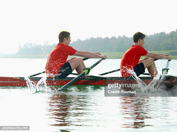Rowing Team Side View Photos and Premium High Res Pictures - Getty Images