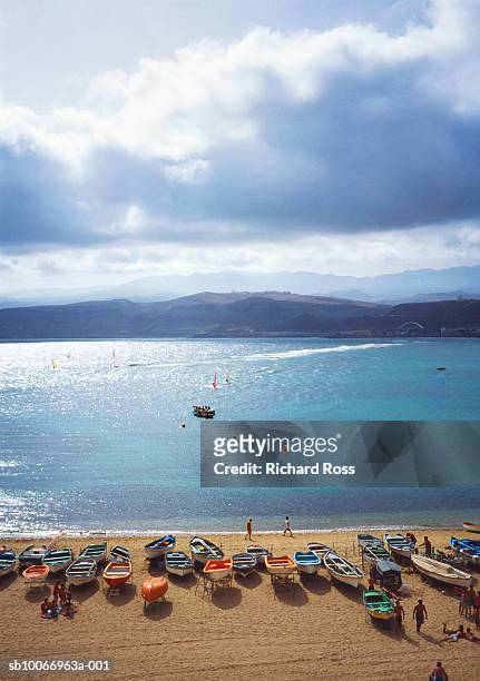spain, canary islands, las palmas, boats on beach, aerial view - las palmas de gran canaria stock pictures, royalty-free photos & images